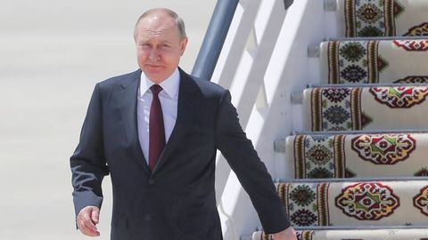 Putin Turkmanistonga boradi, Eronning yangi prezidenti bilan uchrashadi