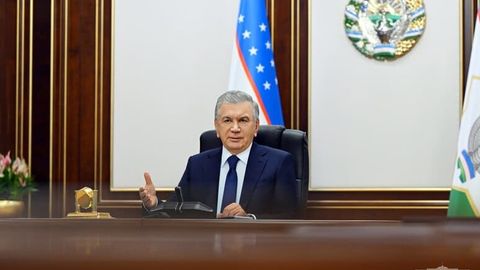 Президент ознакомился с проектом строительства нового международного аэропорта в Бухаре
