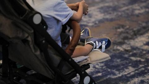 Hibsxonada saqlanayotgan ayol ikki yoshli o&lsquo;g&lsquo;lini davlat qaramog&lsquo;iga olinishini so&lsquo;rab murojaat qildi