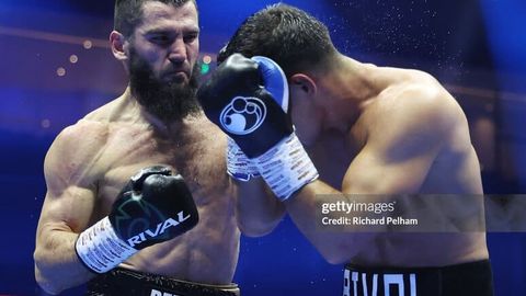 Beterbiyev Bivol ustidan g&lsquo;alaba qozondi va mutlaq chempionga aylandi&nbsp;
