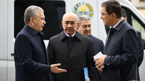 &ldquo;Ish to&lsquo;g&lsquo;ri tashkil qilinsa, bu tumanda kambag&lsquo;allik bo&lsquo;lishi mumkin emas&rdquo; &mdash; prezident Toshkent tumanida bo&lsquo;ldi