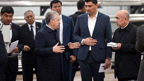 Шавкат Мирзиёев Янгийўлдаги Меsal Water Technologies корхонасини кўздан кечирди