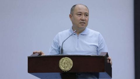 Diniy qo&lsquo;mita raisi umra litsenziyasining 1 mln dollarlik shartiga izoh berdi