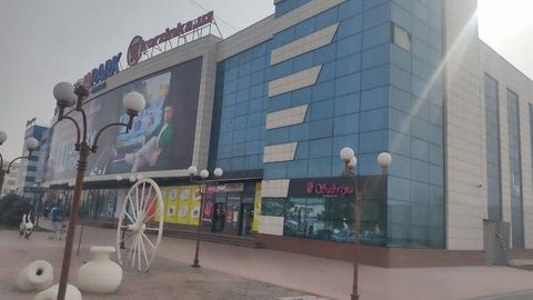 &ldquo;Biznesni rivojlantirish banki&rdquo; mehmonxonasini, &ldquo;Xalq banki&rdquo; Qo&lsquo;qondagi savdo majmuasini, &ldquo;Asakabank&rdquo; chorvachilik majmuasini auksionda sotib yubordi