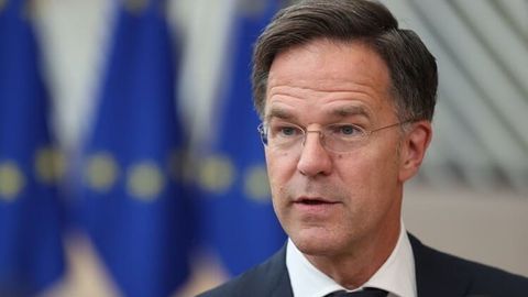 NATO bosh kotibi Zelenskiyning tinchlik rejasi yopiq eshiklar ortida muhokama qilinishi kerakligini aytdi&nbsp;