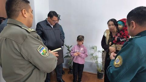 Sirdaryoda o&lsquo;qituvchi 1-sinf o&lsquo;quvchisining qo&lsquo;liga igna sanchgani o&lsquo;z tasdig&lsquo;ini topmadi