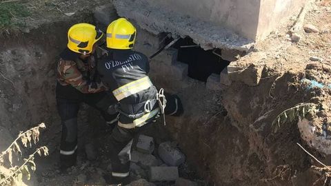 Тошкент вилоятида 1 ёшли қизча ҳожатхонага тушиб кетди