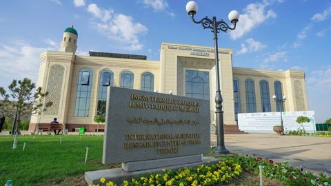 Шавкат Мирзиёев&nbsp;Имом Термизийга бағишланган халқаро анжуман иштирокчиларига мурожаат йўллади