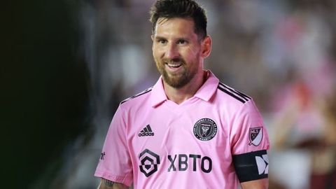Lionel Messi MLS&rsquo;da oyning eng yaxshi o&lsquo;yinchisi deb topildi