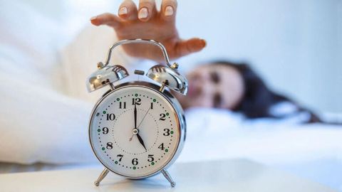 Tongda tezda uyg&lsquo;onishga yordam beradigan 8 ta oddiy tavsiya&nbsp;