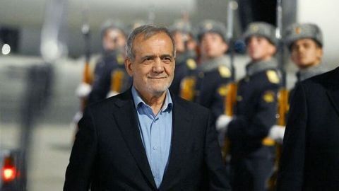 Eron prezidenti dollardan mustaqil bo&lsquo;lgan savdo bo&lsquo;yicha hisob-kitob tizimini yaratishga chaqirdi&nbsp;