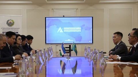 Узбекистан и Казахстан укрепляют сотрудничество в сфере стратегических реформ&nbsp;