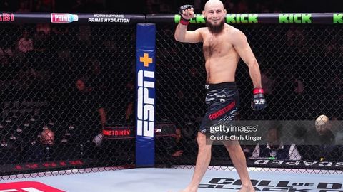 UFC 308. Nursulton Ro&lsquo;ziboyev bilan jang qilishi kerak bo&lsquo;lgan Faxretdinov raqibini mag&lsquo;lub etdi&nbsp;