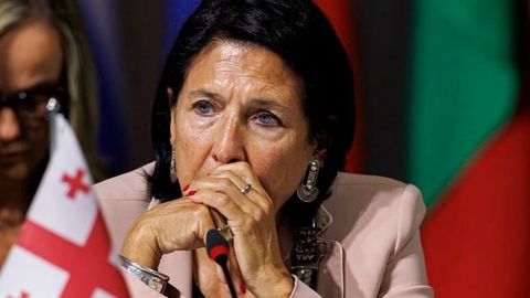 Gruziya prokuraturasi mamlakat prezidentini so&lsquo;roqqa chaqirdi
