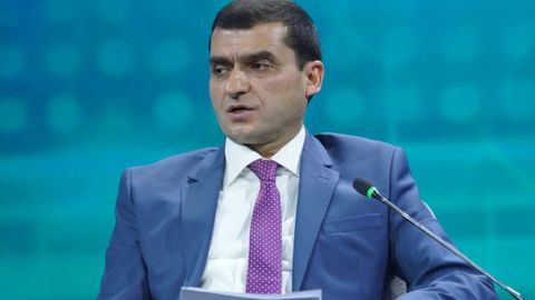 Shifokorlar oyligi qachon ming dollarga yetadi? Sog&lsquo;liqni saqlash vaziri javob berdi