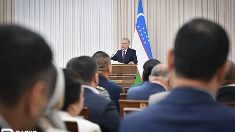 “Эл-юртимиз янги парламент ва маҳаллий кенгашлар аъзоларидан кўп нарсани кутмоқда” — Шавкат Мирзиёев