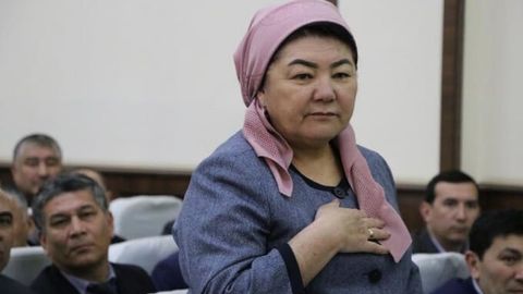 Boyovut hokimi Dilfuza Uralova fermerni haqoratladi. Hokim jazolanishi mumkin