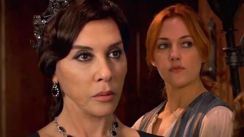 Xurram va fitnalarning qurboni bo&lsquo;lmagan: &ldquo;Muhtasham yuz yil&rdquo;dagi Volida sultonning o&lsquo;limiga nima sabab bo&lsquo;lgan?