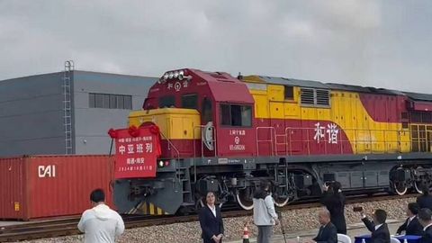 China reestablishes freight rail service to Afghanistan, strengthening trade relations