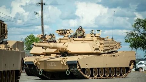 AQSH so&lsquo;nggi versiyadagi Abrams tanklarining birinchi partiyasini Polshaga yubordi &mdash; OAV