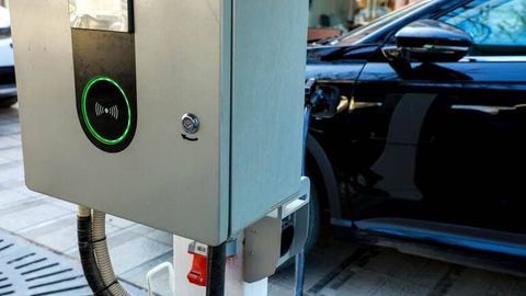 O&lsquo;zbekistonda ko&lsquo;p qavatli uylar yaqinida elektromobillarni quvvatlash stansiyalari o&lsquo;rnatiladi