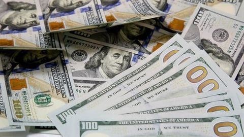 O&lsquo;zbekistonda dollar rasmiy kursi yana ko&lsquo;tarildi