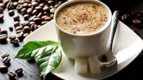 Kortizol va qand miqdorini oshiradi: qahva iste&rsquo;moli uchun eng yomon vaqt qaysi?