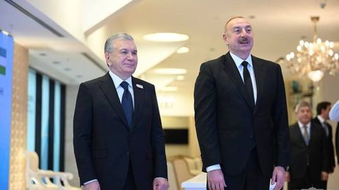 Bokuda Shavkat Mirziyoyev va Ilhom Aliyev uchrashuv o&lsquo;tkazdi