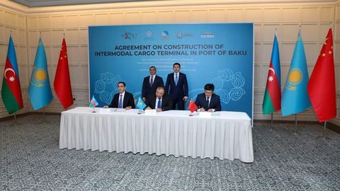 Kazakh Railways to develop new freight terminal in Azerbaijan to boost Middle Corridor trade&nbsp;