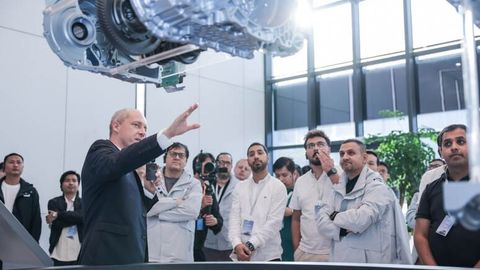 Geely компанияси Хитойда ўтказган халқаро медиатурда ўзбекистонлик журналистлар ҳам қатнашди