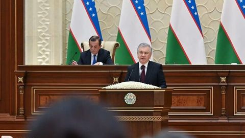 Shavkat Mirziyoyev Senat oldida turgan muhim vazifalarni aytdi
