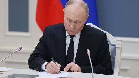 Putin Rossiyaning yangilangan yadroviy doktrinasini tasdiqladi