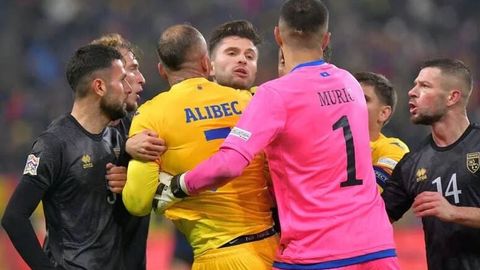 UEFA o&lsquo;yinni yakuniga yetkazmay maydonni tark etgan Kosovo jamoasiga texnik mag&lsquo;lubiyat yozdi, Ruminiya esa jarimaga tortildi&nbsp;
