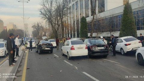 Toshkentda 5 ta mashina ishtirokida YTH sodir bo&lsquo;ldi