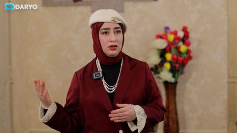 &ldquo;Dard shukr va sabr qilishni o&lsquo;rgatdi&rdquo;. Aktrisa Munojot Alimboyeva vitiligo kasalligini qanday yengayotgani haqida (video)