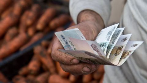 Rossiyalik deputat rubl kursi tushishida migrantlarni aybladi&nbsp;