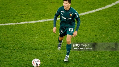 APLning 2 klubi qishdayoq Abduqodir Husanovni sotib olish niyatida