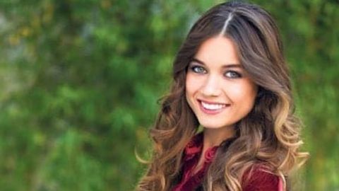 Afra Saracho&lsquo;g&lsquo;lu 27 yoshda: otasi tashlab ketgan, universitetni bitirolmagan va onasi tufayli mashhur bo&lsquo;lgan sevimli aktrisangiz haqida qiziqarli faktlar