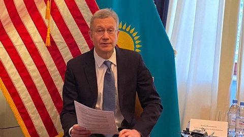 Дэниел Роземблюм покидает пост главы дипмиссии США&nbsp;