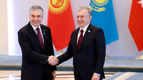 Shavkat Mirziyoyev Gurbanguli Berdimuhamedov bilan xalqaro vaziyat va mintaqaviy kun tartibini muhokama qildi
