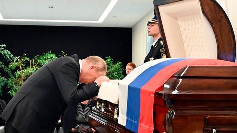 Rossiyada urush tufayli tobut narxi oshib ketdi