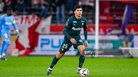 Абдуқодир Ҳусанов Ўзбекистоннинг энг қиммат футболчисига айланди