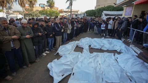 Isroil G&lsquo;azodagi maktabga hujum qildi, 15 kishi halok bo&lsquo;ldi&nbsp;