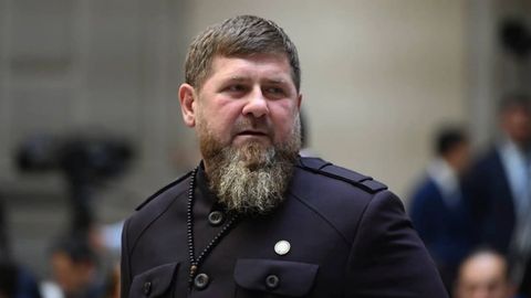 Ramzan Qodirov Asad rejimini ag&lsquo;dargan HTSHni terrorchilar ro&lsquo;yxatidan chiqarishni taklif qildi