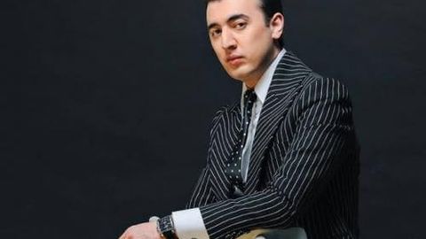 &ldquo;Tug&lsquo;uruqxonada meni o&lsquo;g&lsquo;irlamoqchi bo&lsquo;lishgan&rdquo; &mdash; Shohjahon Jo&lsquo;rayev otasi uni nima sababdan asrab-avaylagani haqida so&lsquo;zlab berdi