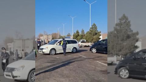 O&lsquo;quvchilarni Namangandan Toshkentga olib ketayotgan avtomobillar Qamchiq dovonidan ortga qaytarildi