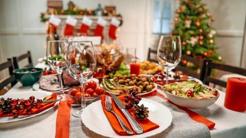 Har bir xonadonda Yangi yil dasturxonidan joy oladigan eng zararli yeguliklar