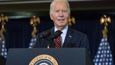 Bayden harbiylarning jinsini o&lsquo;zgartirgan bolalarini davlat byudjetidan davolashni taqiqladi&nbsp;