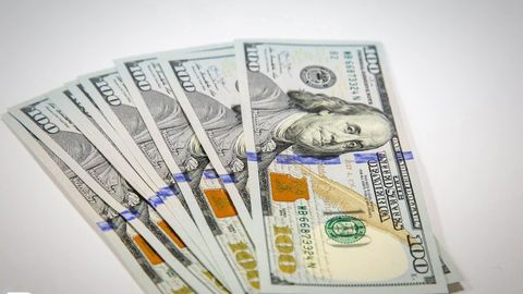 O&lsquo;zbekistonda dollar rasmiy kursi yana ko&lsquo;tarildi