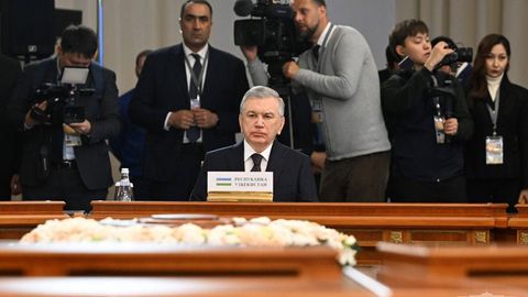 Шавкат Мирзиёев МДҲ давлатлари раҳбарларининг норасмий учрашувида иштирок этди (фото)